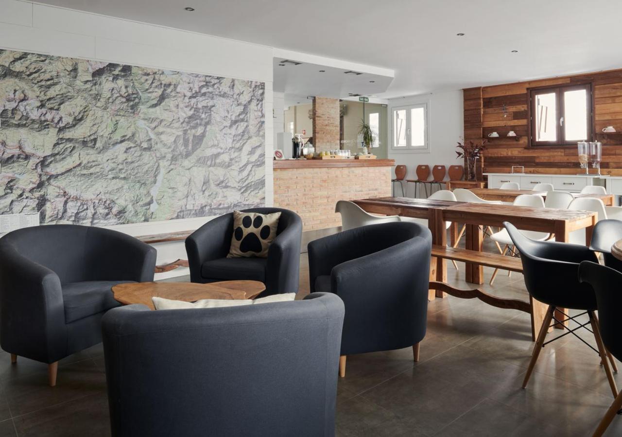 Apartahotel Tres Quinones Sallent de Gállego Eksteriør billede